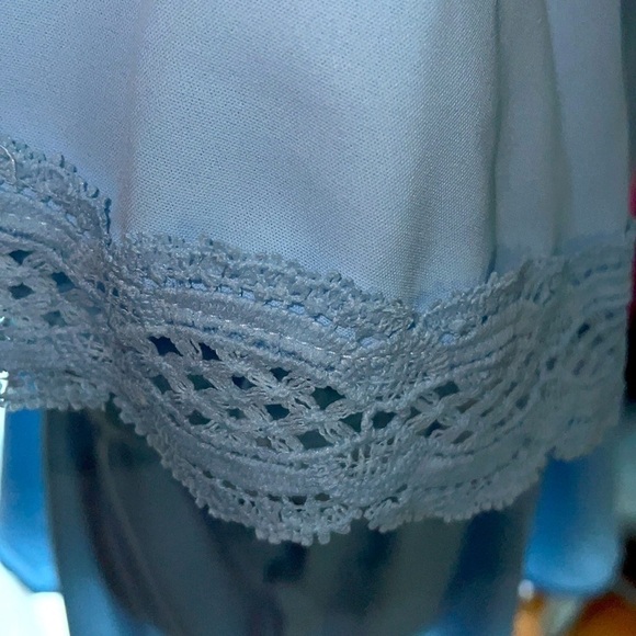 BEAUTIFUL Blue Blouse 2X NWOT - Picture 4 of 4